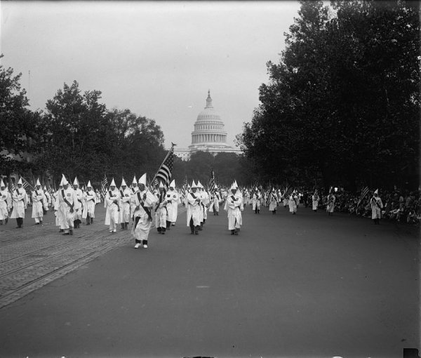 写真・グラフィック KKK KKK Parade | Digital Inquiry Group
